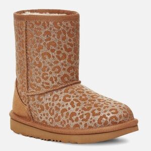 UGG Girls' Classic II Glitter
Leopard Boots